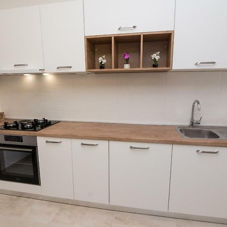 Apartment Bambi Mali Lošinj Eksteriør billede